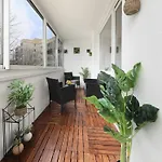 Le Cocon Des Pros', Calme, Spacieux Et Equipe Daire Compiègne