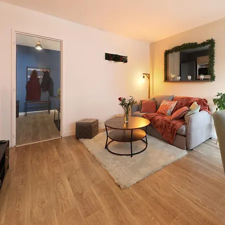Apartamento Le Cocon Des Pros', Calme, Spacieux Et Equipe Compiègne