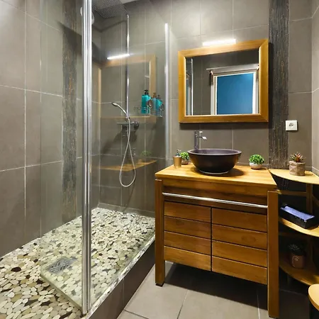 Apartment Le Cocon Des Pros', Calme, Spacieux Et Equipe Compiègne