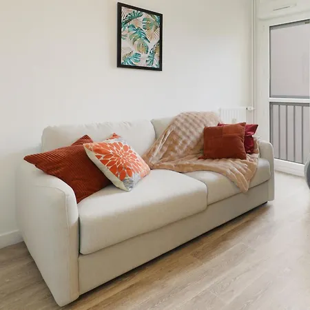 Apartment Le Cocon Des Pros', Calme, Spacieux Et Equipe