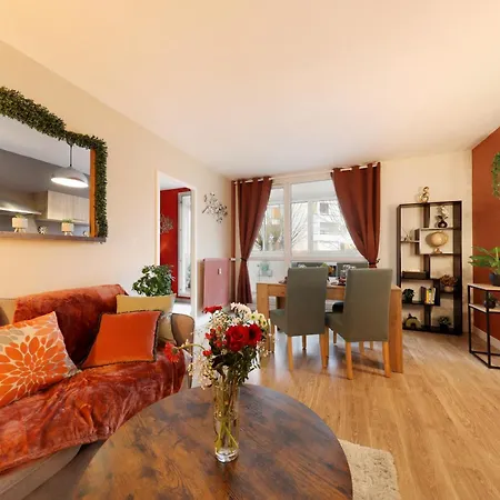 Apartment Le Cocon Des Pros', Calme, Spacieux Et Equipe